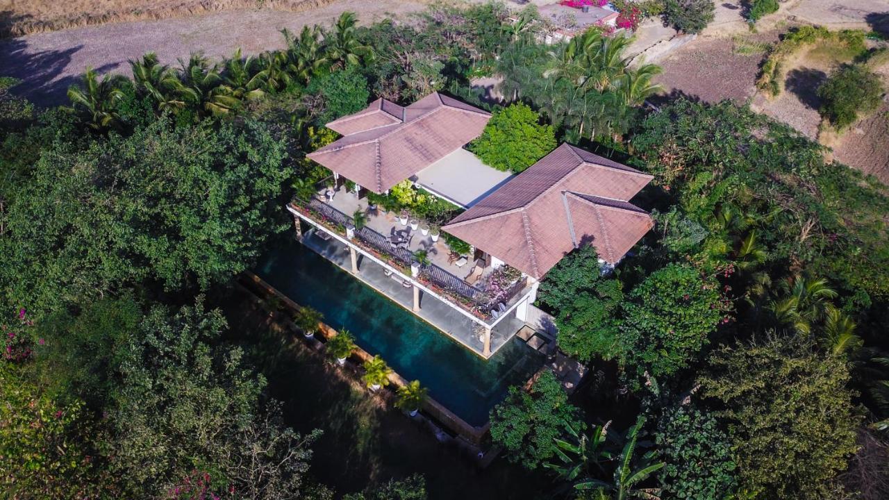 VILLA MAGNOLIA BY LOHONO STAYS - 5 bedroom luxury pool villa Alībāg Exteriör bild